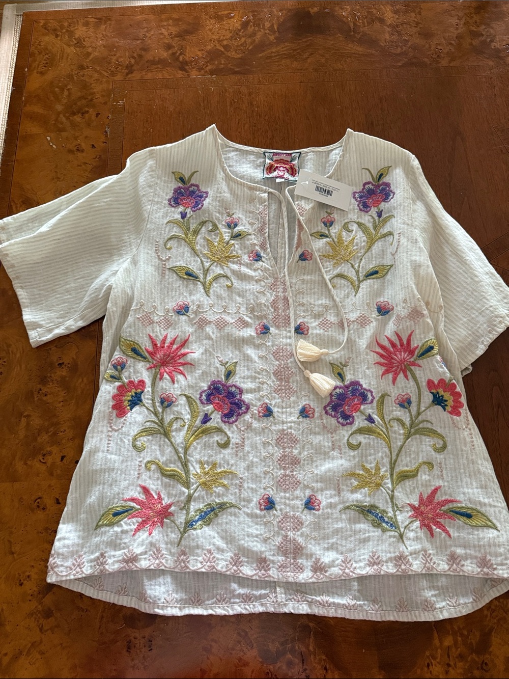 NWT Johnny Was cream linen top with Pink, Purple & Green Floral Embroidery